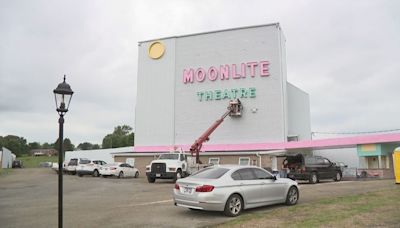 Moonlite Drive-In makes final preparations for concert featuring Clint Black