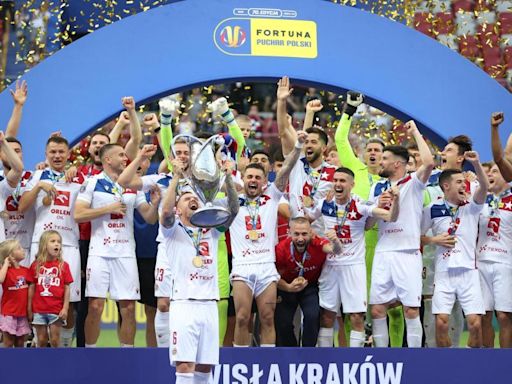 Tres exazulgranas ganan la Copa de Polonia con el 'spanish' Wisla Cracovia