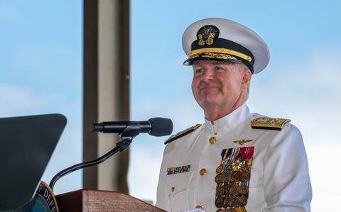 Paparo takes helm of INDOPACOM as Aquilino retires from 40-year Navy career