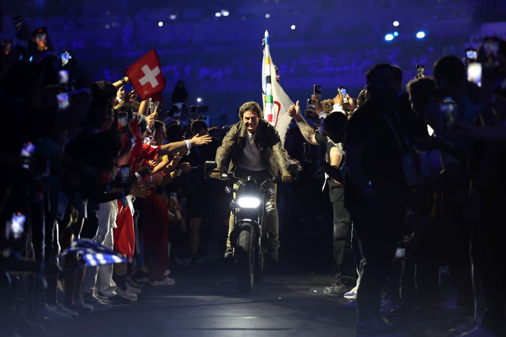 Tom Cruise's Olympics Closing Ceremony Stunt Wasn't Applauded by Everyone on Social Media