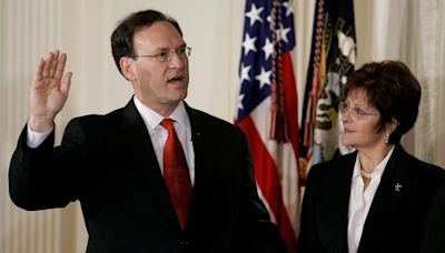 Samuel Alito's wife's leaked remarks condemned: "Totally deranged"