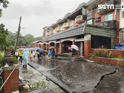 無家可歸！南投竹山26棟別墅地層下陷逾120公分…53住戶連夜撤離