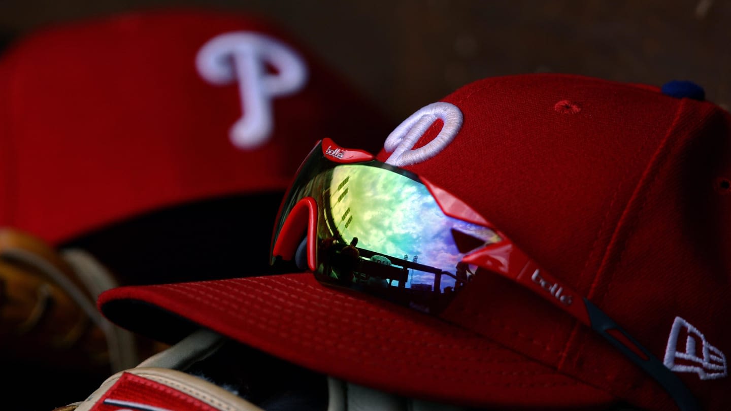 This Philadelphia Phillies Prospect Drawing Comparisons To Mets Superstar