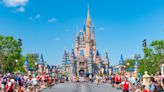 Disney vetará de por vida a visitantes que mientan sobre discapacidades para saltarse la fila