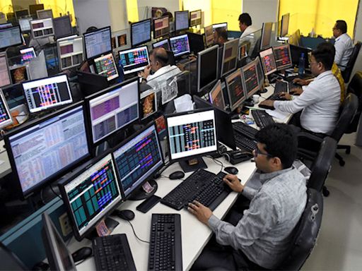 Markets record biggest weekly fall since June 2022; investors lose Rs 17 lakh crore