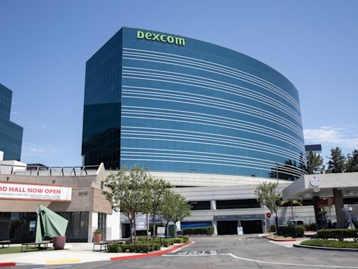 San Diego’s Dexcom despide a 500 empleados y traslada la fabricación a Arizona