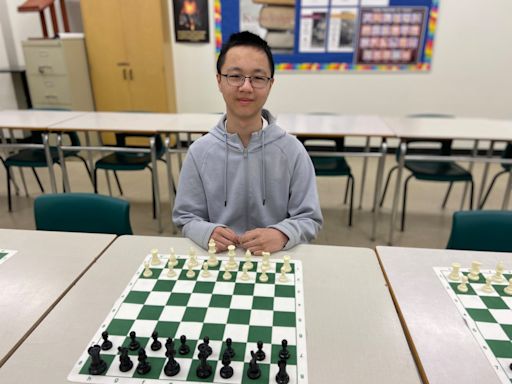 He's no rookie: Meet Ottawa's 14-year-old chess master