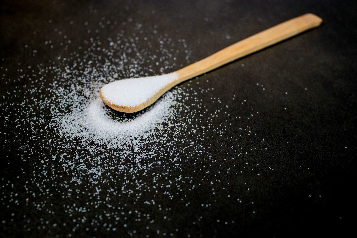 Common low-calorie sweetener may be riskier for the heart than sugar, study suggests