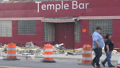 Temple Bar closed after building damage