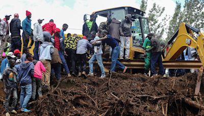 With shovels, rescuers search for rising number of Kenya flood victims