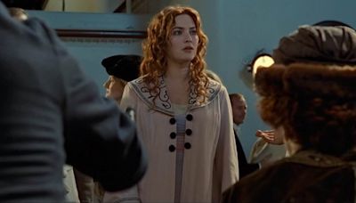 Kate Winslet's Titanic costume goes to auction with staggering price