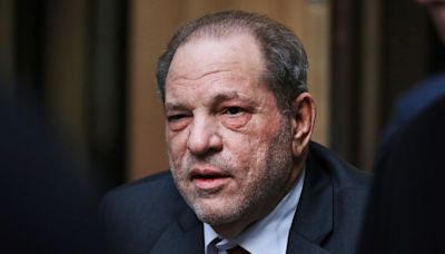 Manhattan Prosecutors Vow to Retry Harvey Weinstein