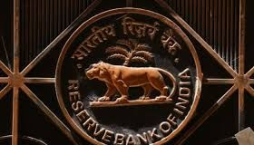 RBI shifts 100 tonnes of gold from vaults in UK to India - News Today | First with the news