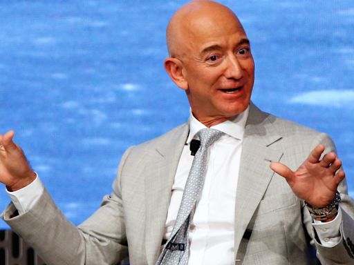 Jeff Bezos isn't a fan of 'time blocking'—here's what he does instead to boost his productivity