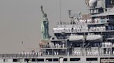 'Parade of Ships' kicks off Fleet Week in New York City