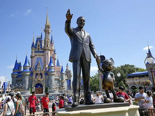 Disney plans to invest $60B in ‘experiences’ | Northwest Arkansas Democrat-Gazette