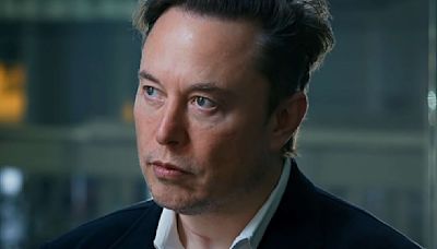 Musk Says He's Ready To Fight Zuckerberg "Any Place, Anytime"