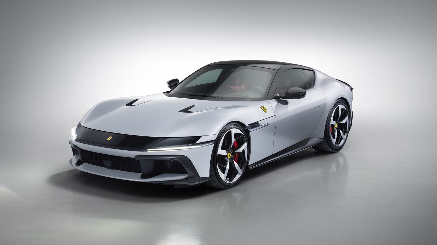 Ferrari 12Cilindri Keeps the Naturally Aspirated V-12 Alive with Funky Looks