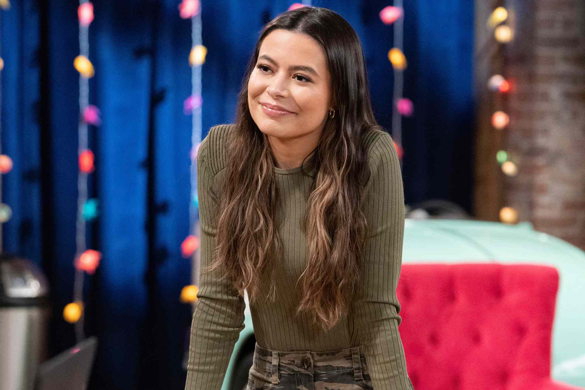 Miranda Cosgrove Wants to 'Wrap Up' “iCarly” After Revival Cancellation: 'Maybe a Movie'