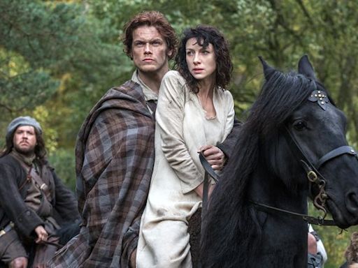 Sam Heughan, Caitriona Balfe, more “Outlander” stars celebrate show's 10th anniversary: 'It's changed our lives'