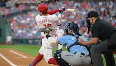 Kyle Schwarber scratched from Phillies lineup with elbow soreness; expected back Friday