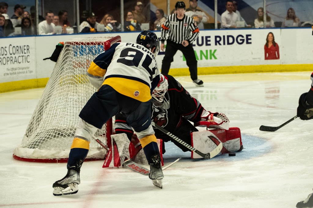 Admirals lose Game 4 at Scope as Adirondack ties ECHL playoff series