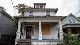 Real estate groups pushed to delay, weaken Louisville's new lead paint law