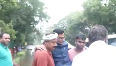 Politicians' Homes Submerged, Staff Carries SP MP to Car: Heavy Downpour Shows No Mercy To Lutyen's Delhi - News18