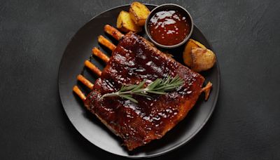 Why BBQ Ribs Taste Better At A Restaurant Than At Home