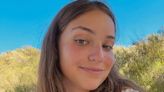 “Acá debería estar Cata”: las compañeras de la joven influencer asesinada en Córdoba la recordaron durante el regreso a clases