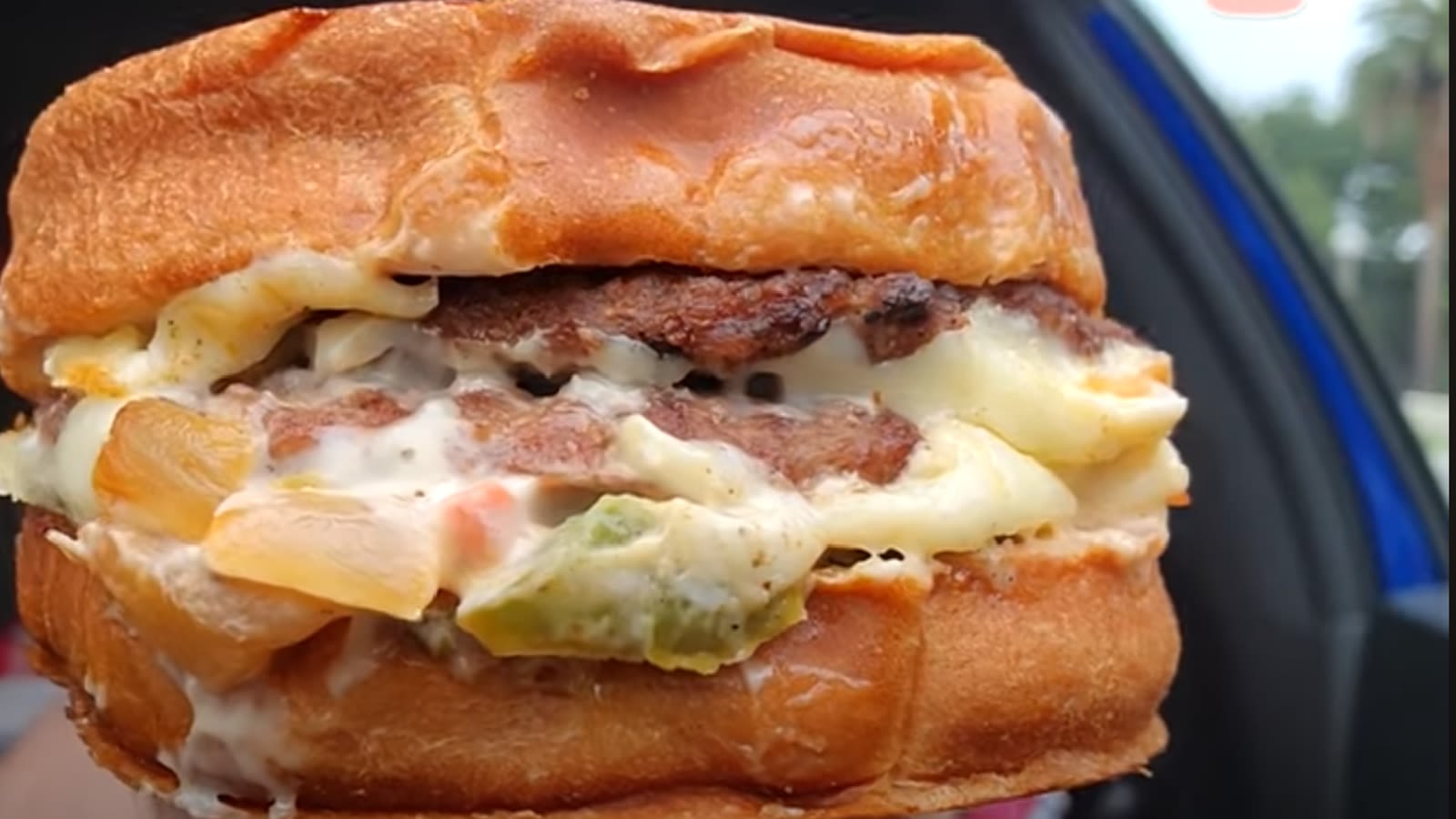 Burger King launches two new items that are a cheese lover’s dream - Dexerto