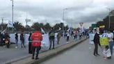 Caos en la avenida El Dorado por manifestaciones; hay problemas para llegar al aeropuerto