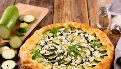 Idée de dîner simplissime : la recette de la tarte fine de courgette au chèvre et au miel