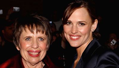 Jennifer Garner Celebrates Her Mother Pat's 86th Birthday: ‘I Love You, Mom’