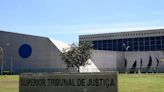 STJ autoriza menina de 13 anos, vítima de estupro, a abortar após pedido ser negado pelo TJ-GO