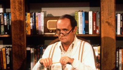 Bob Newhart, Comedy Legend and Star of ‘The Bob Newhart Show,’ Dead at 94