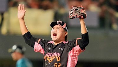 吳承諭後援1.1局穩守奪MVP 獅隊延長賽勝雄鷹[影]