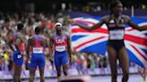 US men disqualified from 4x100 relay after botched handoff