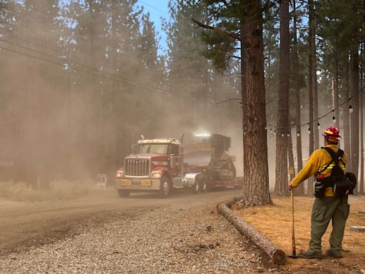 Increasing winds keep crews on guard at 3,000-acre Lost Sierra fire