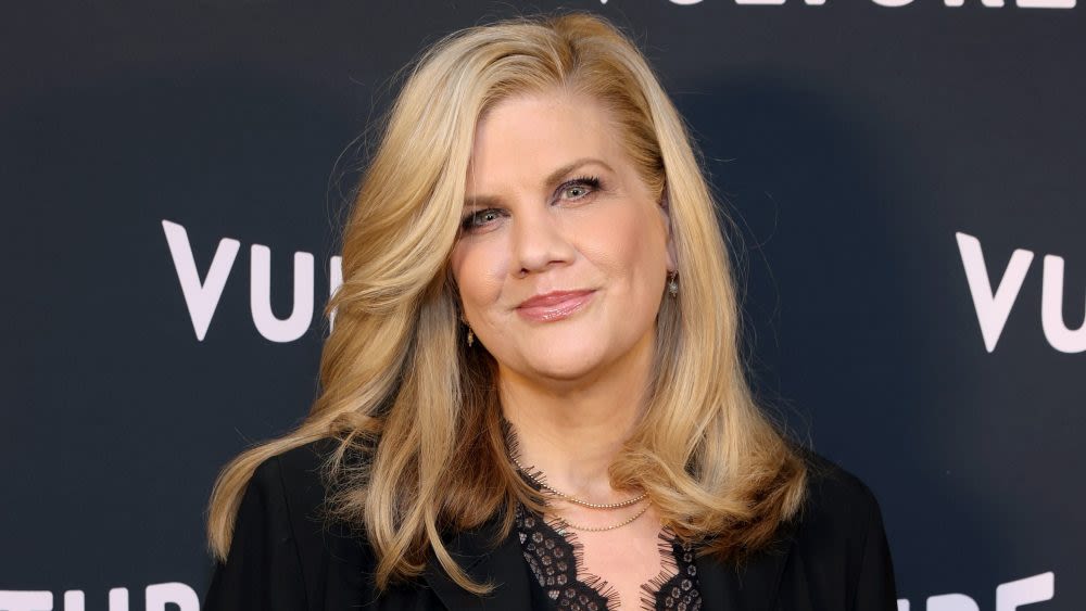 Kristen Johnston Reunites With Chuck Lorre, Joins Leanne Morgan Netflix Comedy Series