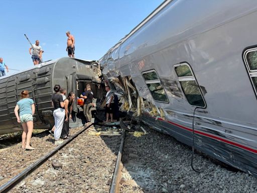 140 injured after train collision in Russia's Volgograd