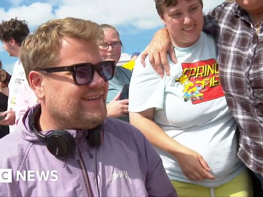 Gavin and Stacey: James Corden 'overwhelmed' as fans welcome cast in Barry