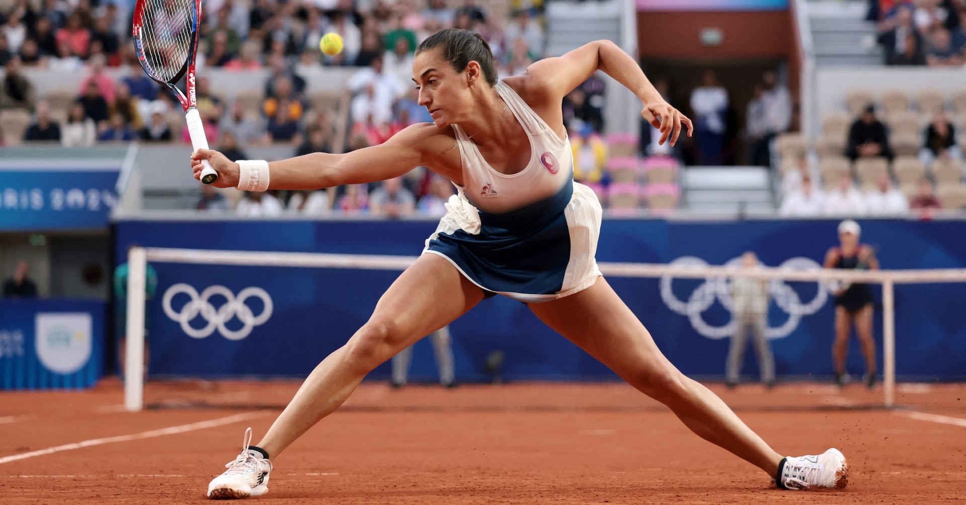 WTA roundup: Caroline Garcia reaches Guadalajara quarterfinals