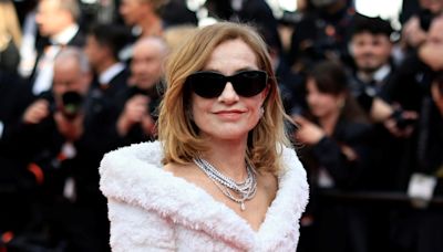 L'actrice française Isabelle Huppert, Prix Lumière 2024