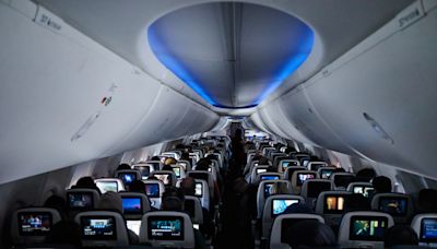 United Airlines starts serving passengers personalized ads on seatback screens