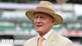 Geoffrey Boycott readmitted to hospital with pneumonia after cancer surgery