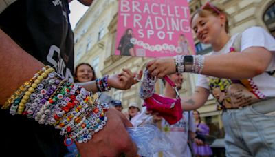 Swifties Gather In Vienna Streets After Taylor Swift Cancels Shows Following Foiled Terror Plot (Photos)