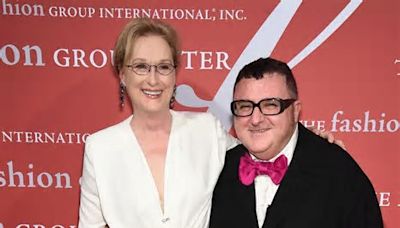 Meryl Streep entrega un premio a Cher con un vestido de Lanvin que llevó hace casi 10 años