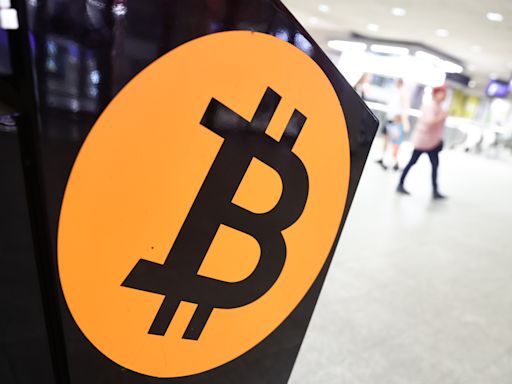 Bitcoin price falls amid broader stock market downturn