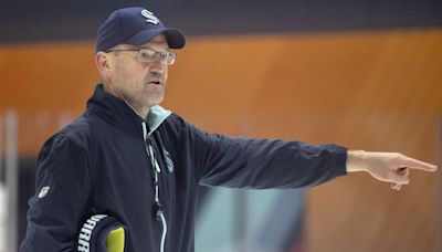 After whirlwind stretch, Dan Bylsma settles into first few days as Kraken head coach